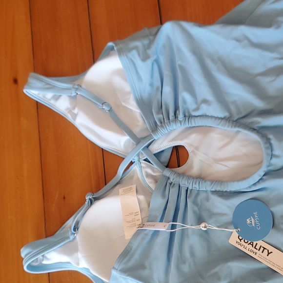 Cupshe bathing suit Never Worn - Picture 7 of 8
